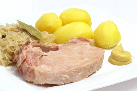 Frankfurter Rippchen mit Sauerkarut