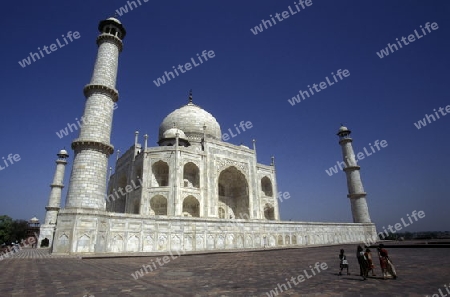 the Taj mahal in the city of Agra in India.