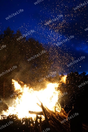 Funkenflug Osterfeuer