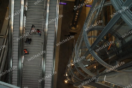 Rolltreppe Hbf Berlin