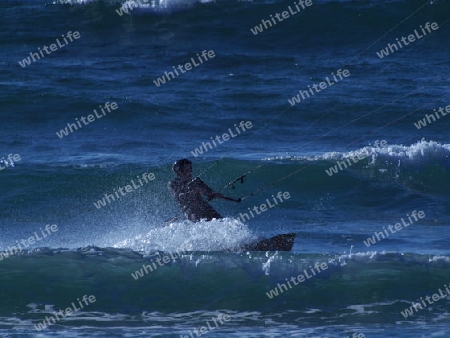 Kiter in AAtlantikwellen