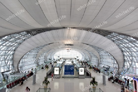 Der neue Flughafen Suvarnabhumi in Bangkok der Hauptstadt von Thailand in Suedostasien. 