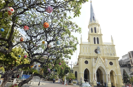 Die Rosenkranz Kirche an Weihnachten im Stadtteil Bangrak am Mae Nam Chao Phraya River in der Hauptstadt Bangkok von Thailand in Suedostasien.