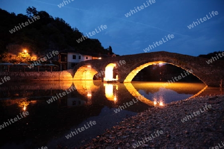 Europa, Osteuropa, Balkan. Montenegro, Skadar, See, Landschaft, Rijeka Crnojevica, Natur, Dorf,