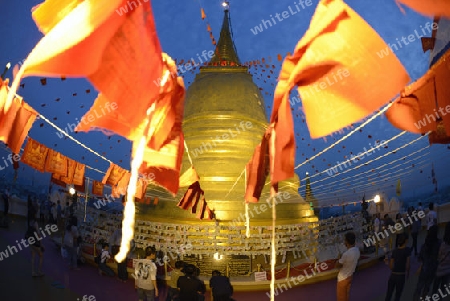 Die Tempelanlage des Goldenen Berg in der Hauptstadt Bangkok von Thailand in Suedostasien.