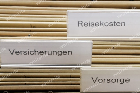 H?ngemappen: Reisekosten, Versicherungen, Vorsorge