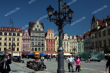 Der Stray Rynek Platz  in der Altstadt von Wroclaw oder Breslau im westen von Polen.