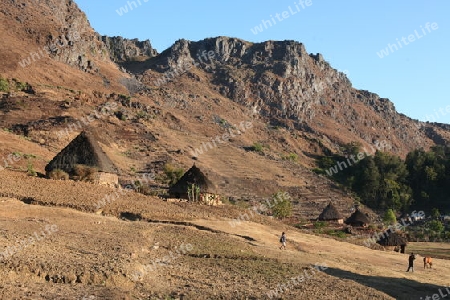 Die Berglandschaft beim Bergdorf Maubisse suedlich von Dili in Ost Timor auf der in zwei getrennten Insel Timor in Asien.  