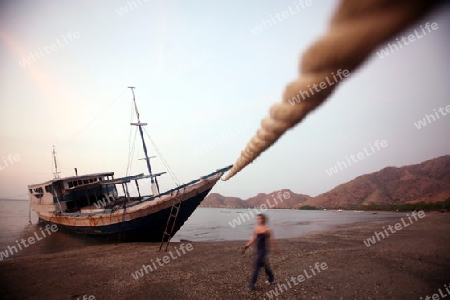 Die Landschaft bei Dili an der Nordkueste von Ost Timor auf der in zwei getrennten Insel Timor in Asien.  