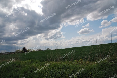 Blau _ Grauer Himmel