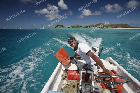 Suedamerika, Karibik, Venezuela, Isla Margarita, Juangriego, Beach, Strand, Fischerboot, Fischerhafen, Holzboot, Palmen, Landschaft, Meer,