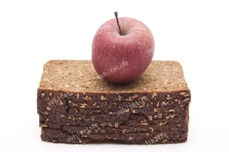 Brot mit Apfel