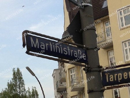 Martinistra?e