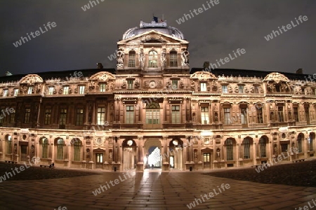 louvre