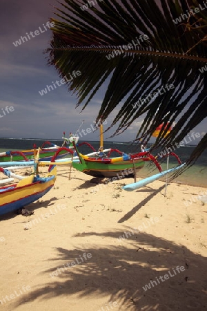 Ein Strand in Sanur im Sueden der Insel Bali in Indonesien in Suedostasien.