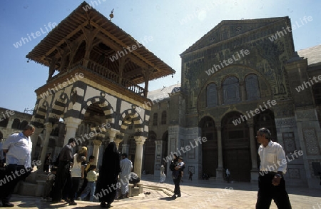 Die Umayyad Moschee in der Hauptstadt Damaskus in Syrien im Nahen Osten.