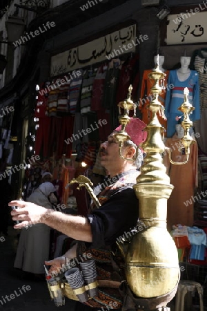 Der Souq oder Markt in der Altstadt und Hauptstadt von Syrien und Grossstadt von Damaskus in der uebersicht, Syrien 