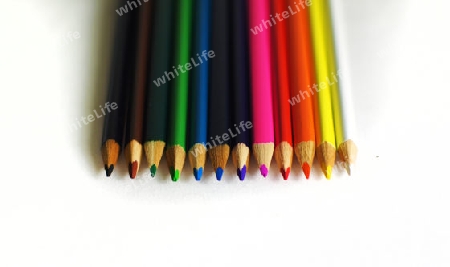 The whole color range of pencils