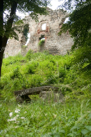 romantische Steinbank