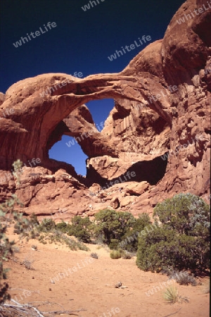 Double Arch