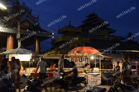 Eine Strassenkueche im Dorf  Pai im norden von Thailand in Suedostasien.