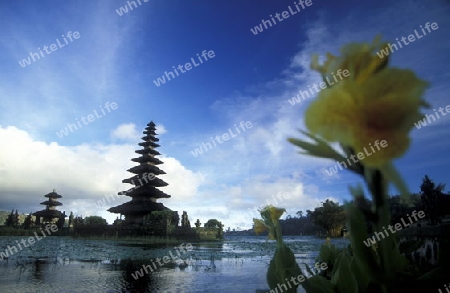 Der Pura Ulum Danu Tempel am Bratan See im Norden von Bali auf der Insel Bali in Indonesien. 