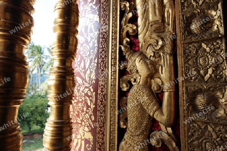 Der Koenigspalast in der Altstadt von Luang Prabang in Zentrallaos von Laos in Suedostasien