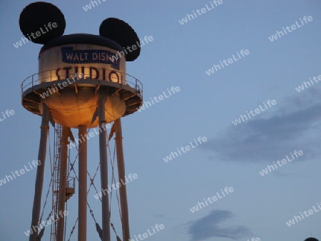 Walt Disney Studios Earful Tower