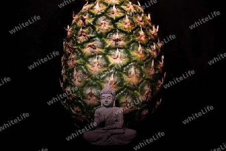 Buddha.Ananas