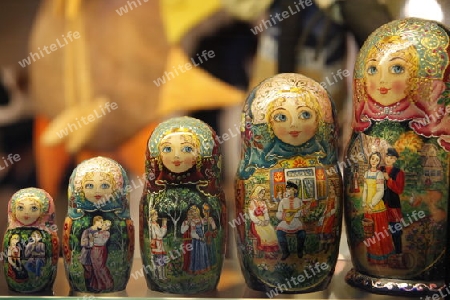 a souvinier Shop in the City Vilnius with the clocktower and the Johanneschurch  in the Baltic State of Lithuania,  