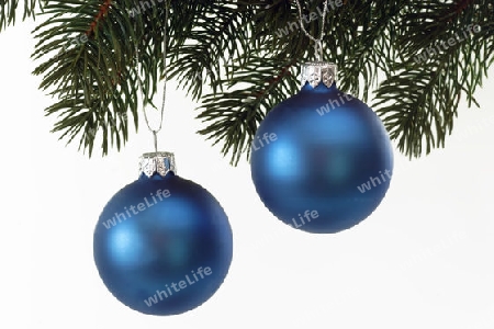 Blaue Weihnachtskugeln