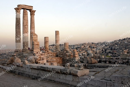 The Ruins of the citadel Jabel al Qalah in the City Amman in Jordan in the middle east.