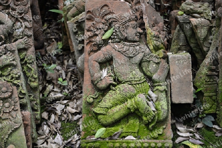 Traditionelle Figuren stehen im Garten von Ban Phor Linag Meuns Terracota Art zum Verkauf bereit dies im Terracota Garden in Chiang Mai im norden von Thailand in Suedostasien.