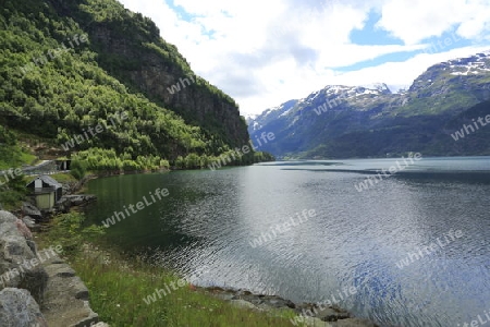 entlang des Hardangerfjordes