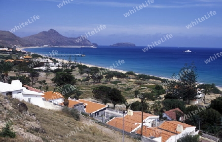 Das Dorf Vila Baleira auf der Insel Porto Santo bei der Insel Madeira im Atlantischen Ozean, Portugal.