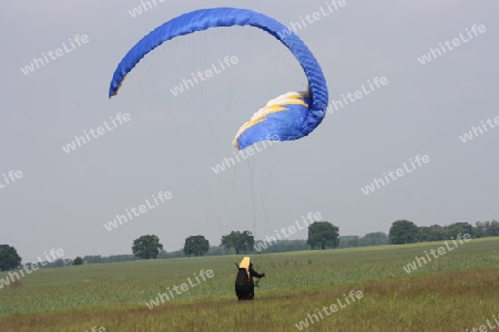 Windkampf mit dem Gleitschirm