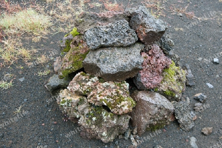 Der S?den Islands, Gesteins- und Lavahaufen in der Eldgja, von den Einheimischen auch " Feuerspalte" genannt, einer vor ca. 1000 Jahren durch einen Vulkanausbruch entstanden Schlucht