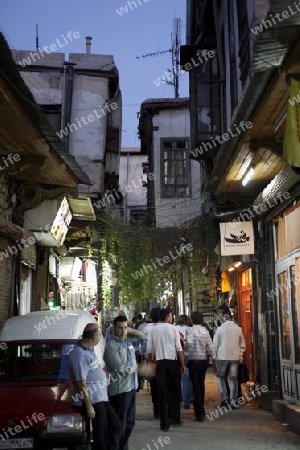 Eine Gasse im Souq in der Altstadt der Syrischen Hauptstadt Damaskus