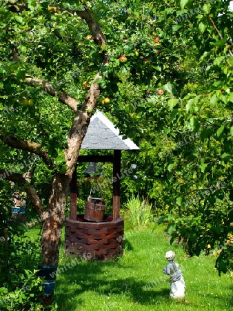 Brunnen im Garten