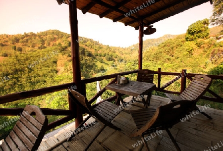 Ein Teehaus Restaurant im Bergdorf Mae Salong in der Huegellandschaft noerdlich von Chiang Rai in der Provinz Chiang Rai im Norden von Thailand in Suedostasien.