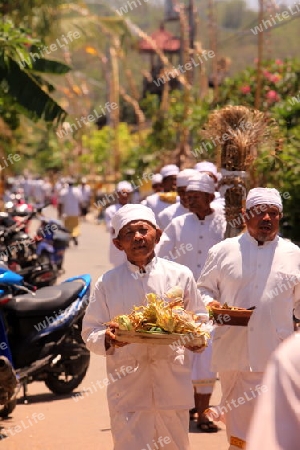 Asien, Suedost, Indonesien, Bali, Insel, Nusa Lembongan, Jungutbatu, Dorf, Zentrum, Fest, Zeremonie, Hindu, Festival, Religion,   (Urs Flueeler) 