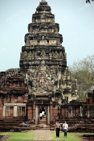 Die Khmer Tempel Anlage von Phimai bei Khorat in der provinz Nakhon Ratchasima im Nordosten von Thailand im Suedwesten von Thailand in Suedostasien.