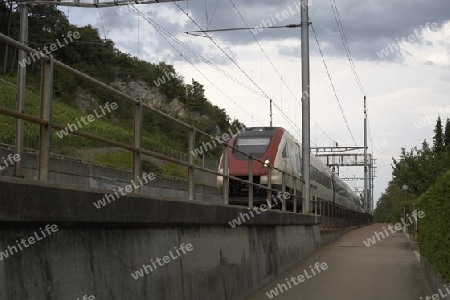 Eisenbahn am Bielersee