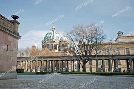 Berlin Museumsinsel ? Von der alten Nationalgalerie aus