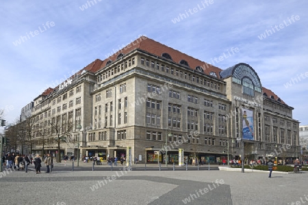  Luxuskaufhaus KaDeWe, Kaufhaus des Westens, Tauentzienstrasse, Berlin, Deutschland, Europa, oeffentlicherGrund