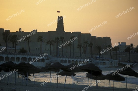 Das Ribat Kloster in der Altstadt oder Medina von Monastir am Mittelmeer  in Tunesien in Nordafrika.  