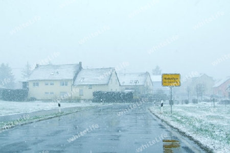 Schneefall in der Eifel