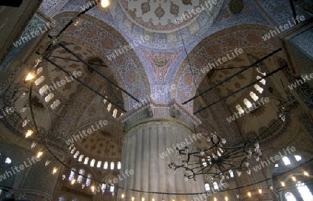 Die Moschee Aya Sofya im Stadtteil Sulranahmet in Istanbul in der Tuerkey.