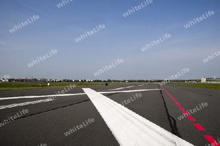 Flughafen Berlin Tempelhof, Lande,- und Startbahn