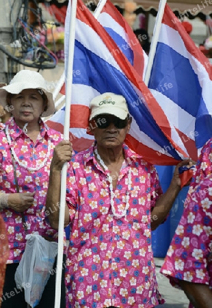 Das Songkran Fest oder Wasserfest zum Thailaendischen Neujahr ist im vollem Gange in Ayutthaya noerdlich von Bangkok in Thailand in Suedostasien.  